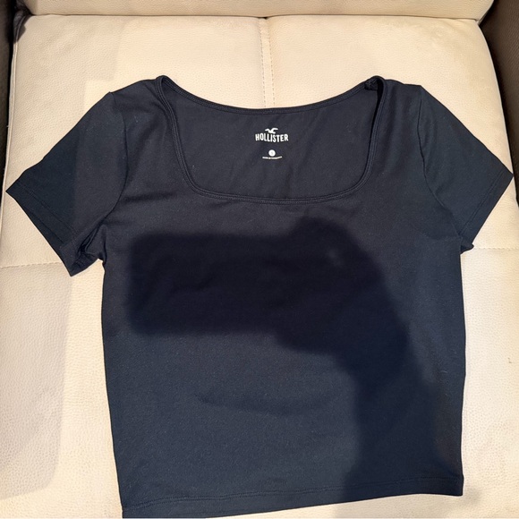 Hollister size S shirt cropped - Picture 4 of 6